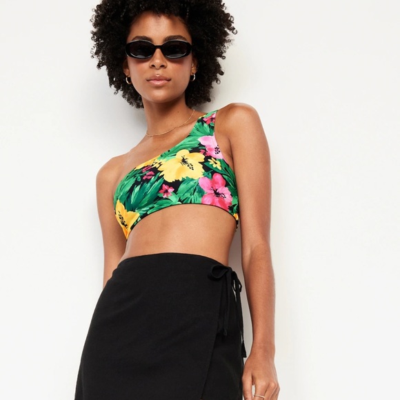 NWT OLD NAVY Printed One-Shoulder Bikini Swim Top Color: Tropical Floral - Picture 3 of 10